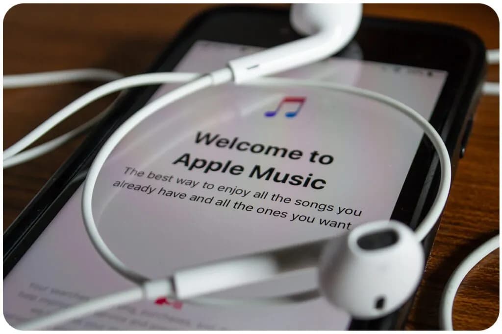 Apple music czy spotify co lepsze? uniknij złego wyboru teraz